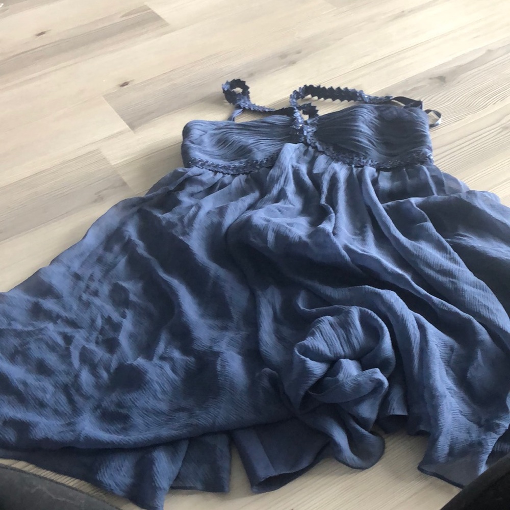 Bcbg create navel dress size 6